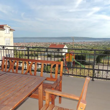 Apartments And Rooms Niki 2 Kastela
